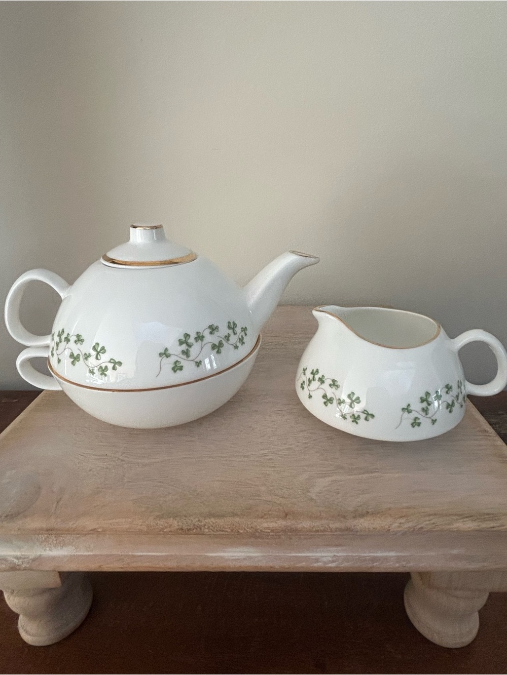 Royal Tara Ireland Shamrock Bone China 3-Piece Tea Set, Made in Galway